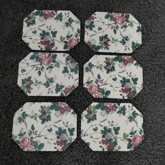 The Unbranded Brand Other - 6 VTG Placemats Vinyl Cabbage Rose Grapevine Teatime Cottagecore Girly Homestead